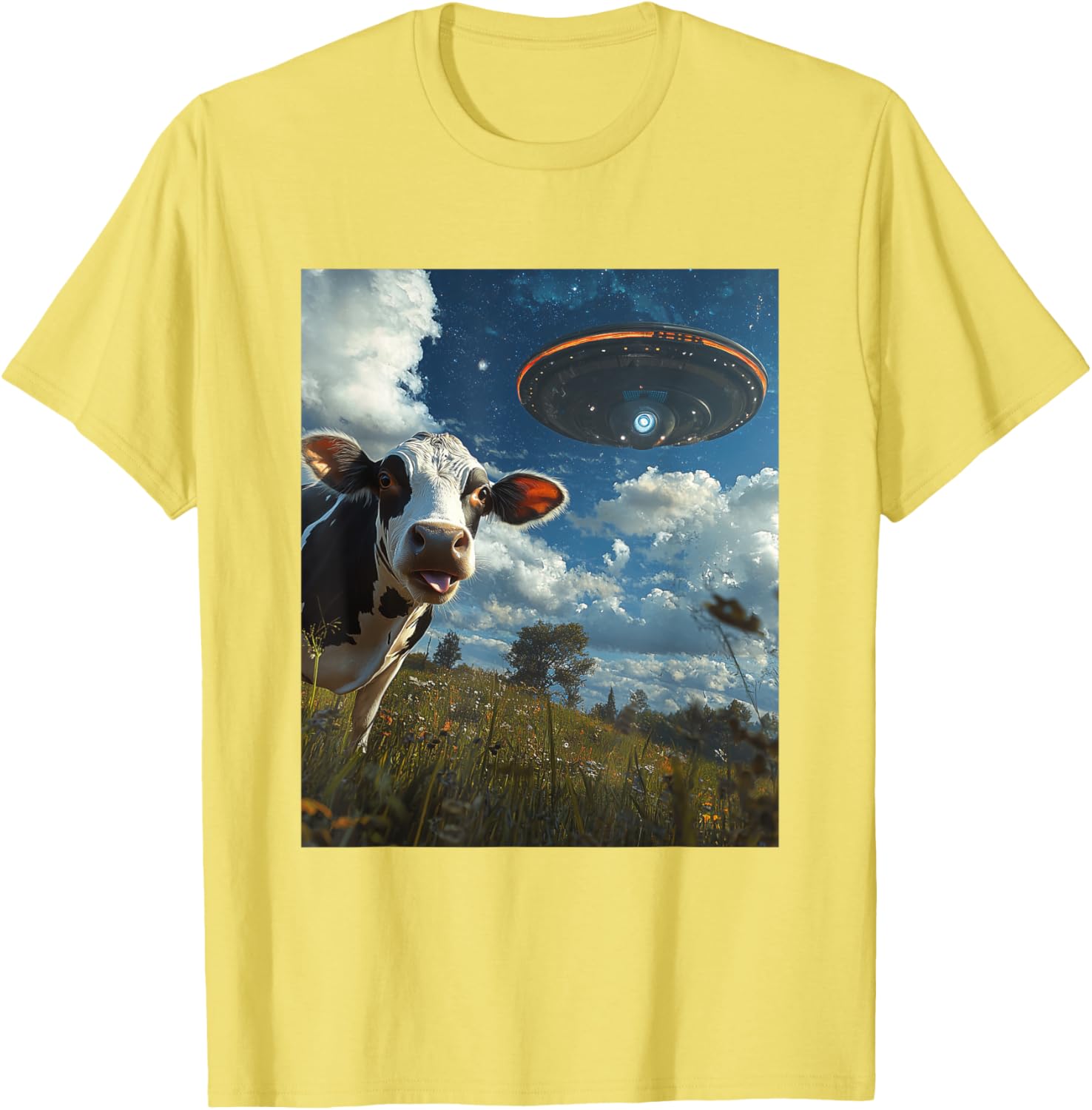Funny Cow Selfie with Aliens UFO Graphic T-Shirt for Trendy Casual Wear - 25