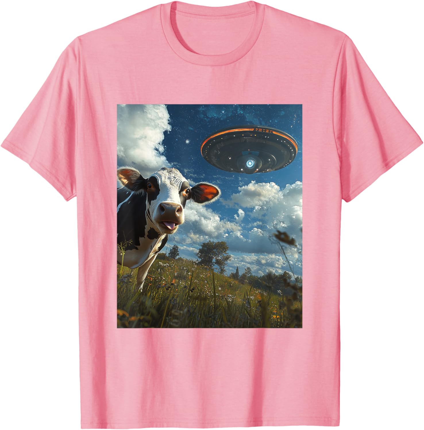 Funny Cow Selfie with Aliens UFO Graphic T-Shirt for Trendy Casual Wear - 18