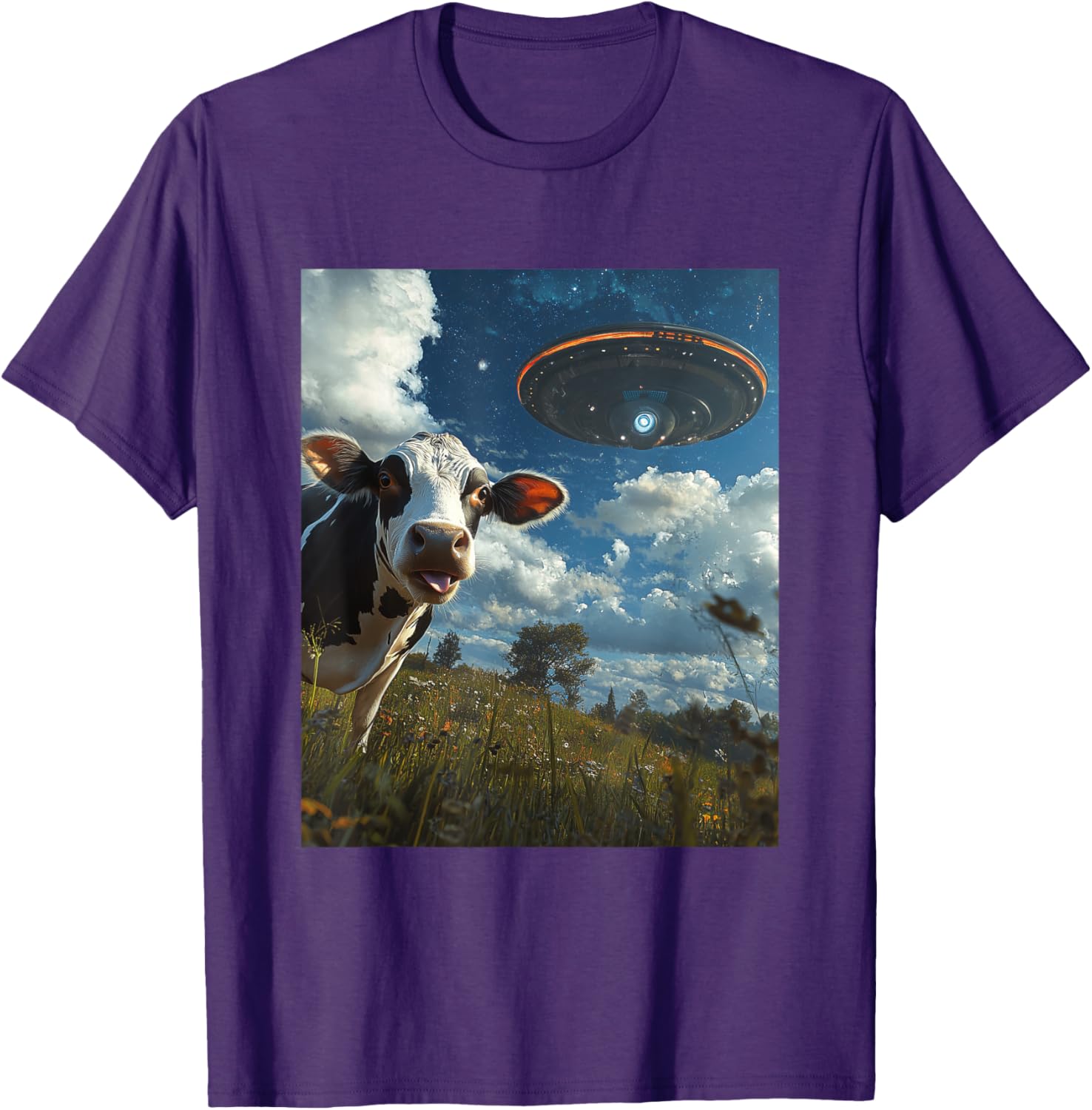 Funny Cow Selfie with Aliens UFO Graphic T-Shirt for Trendy Casual Wear - 1