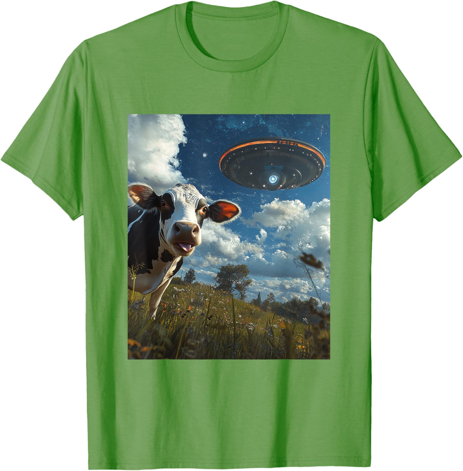 Funny Cow Selfie with Aliens UFO Graphic T-Shirt for Trendy Casual Wear - 13